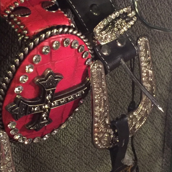 Woman’s belts cowgirl style - Picture 6 of 8